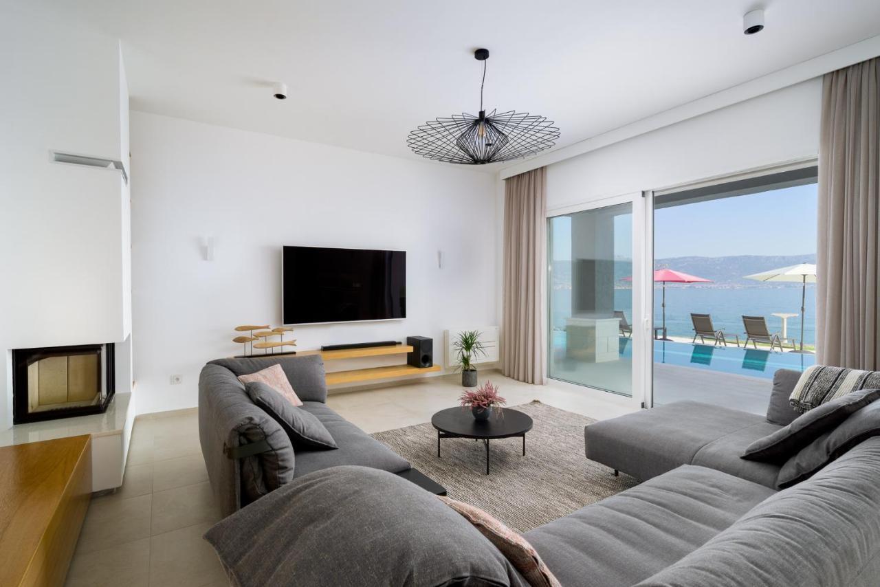 Acadia Beach Villas & Apartments Slatine Ngoại thất bức ảnh