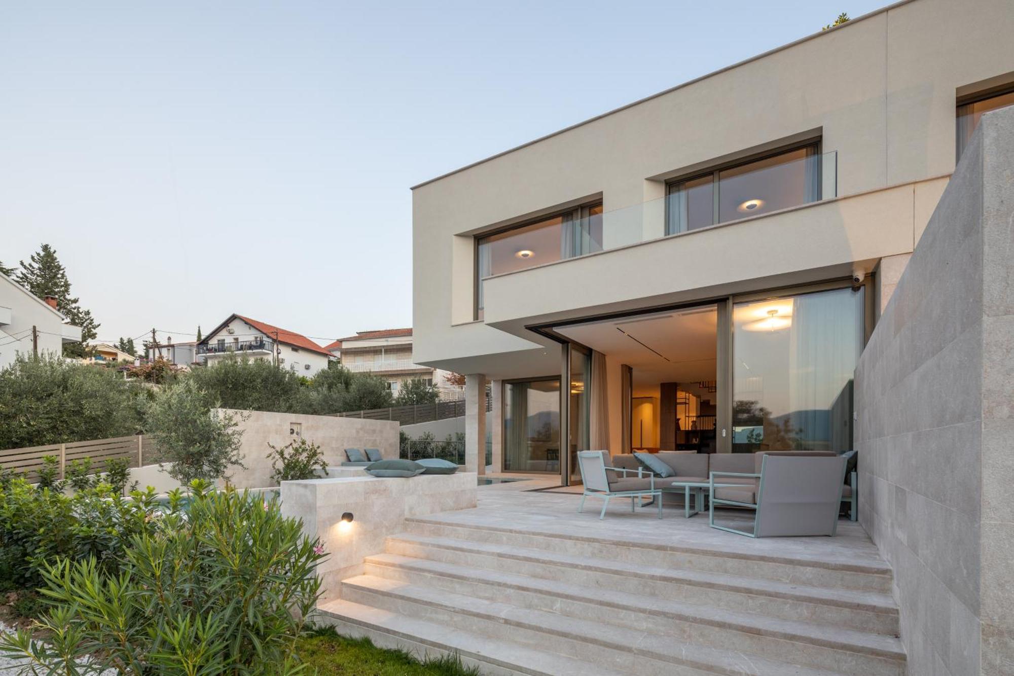 Acadia Beach Villas & Apartments Slatine Ngoại thất bức ảnh