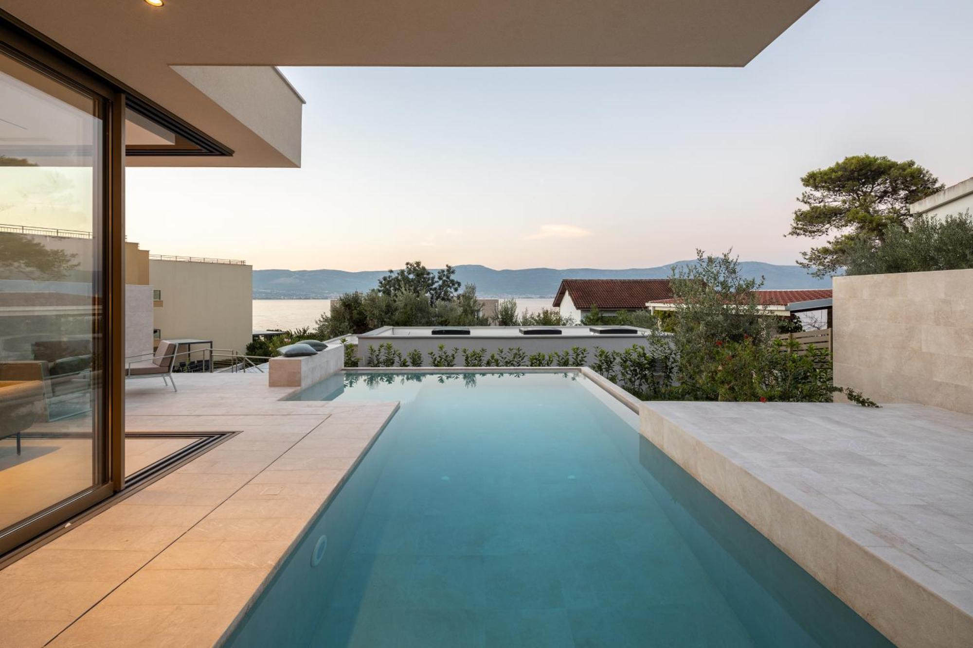 Acadia Beach Villas & Apartments Slatine Ngoại thất bức ảnh
