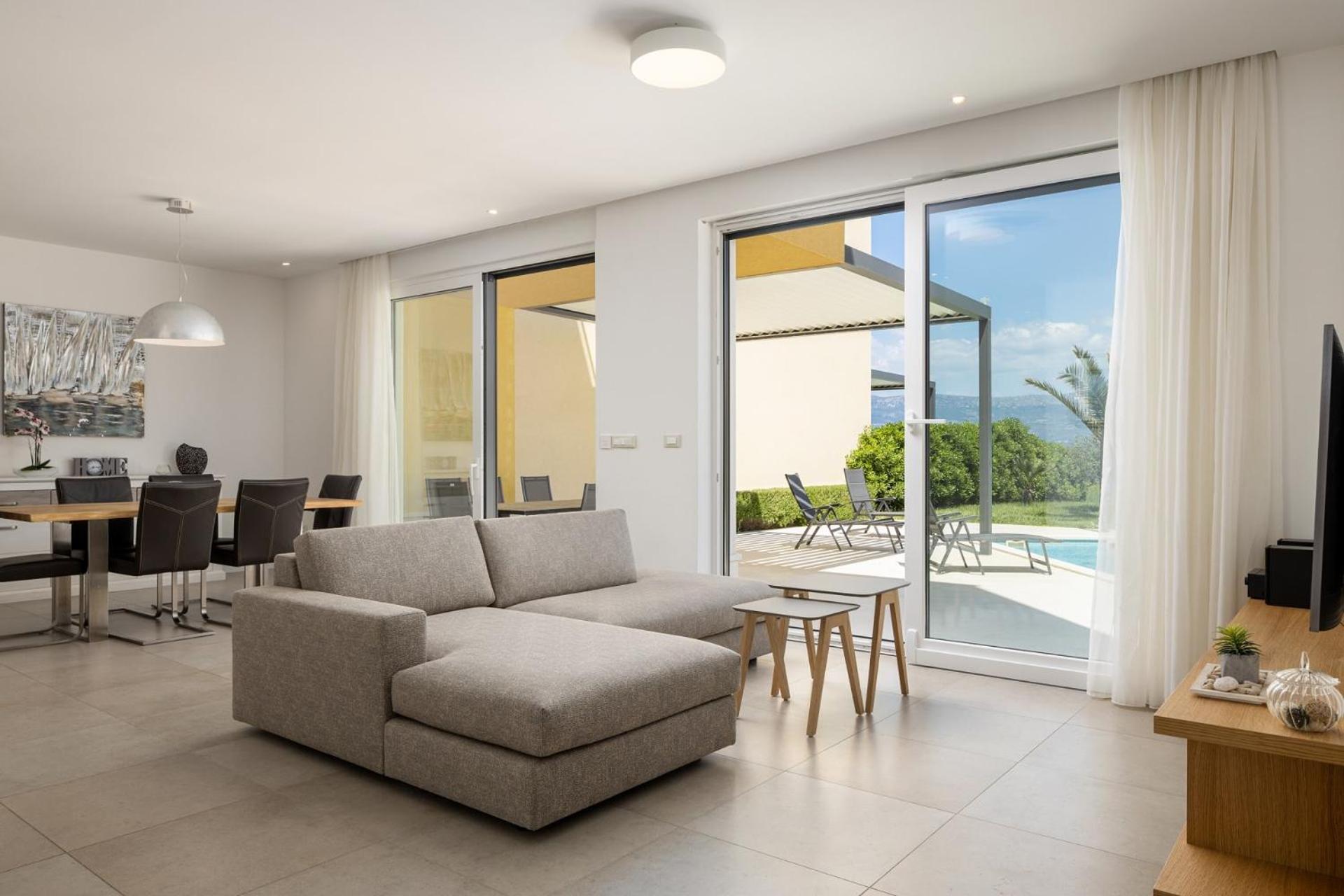 Acadia Beach Villas & Apartments Slatine Ngoại thất bức ảnh